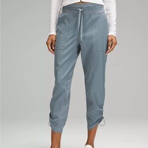 Lululemon Athletica studio cropped pants